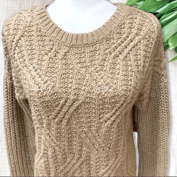 Lofty Wool blend Cable Pullover Long Sleeve Sweater Caramel Tan - Old Navy Sz M - Picture 5 of 9